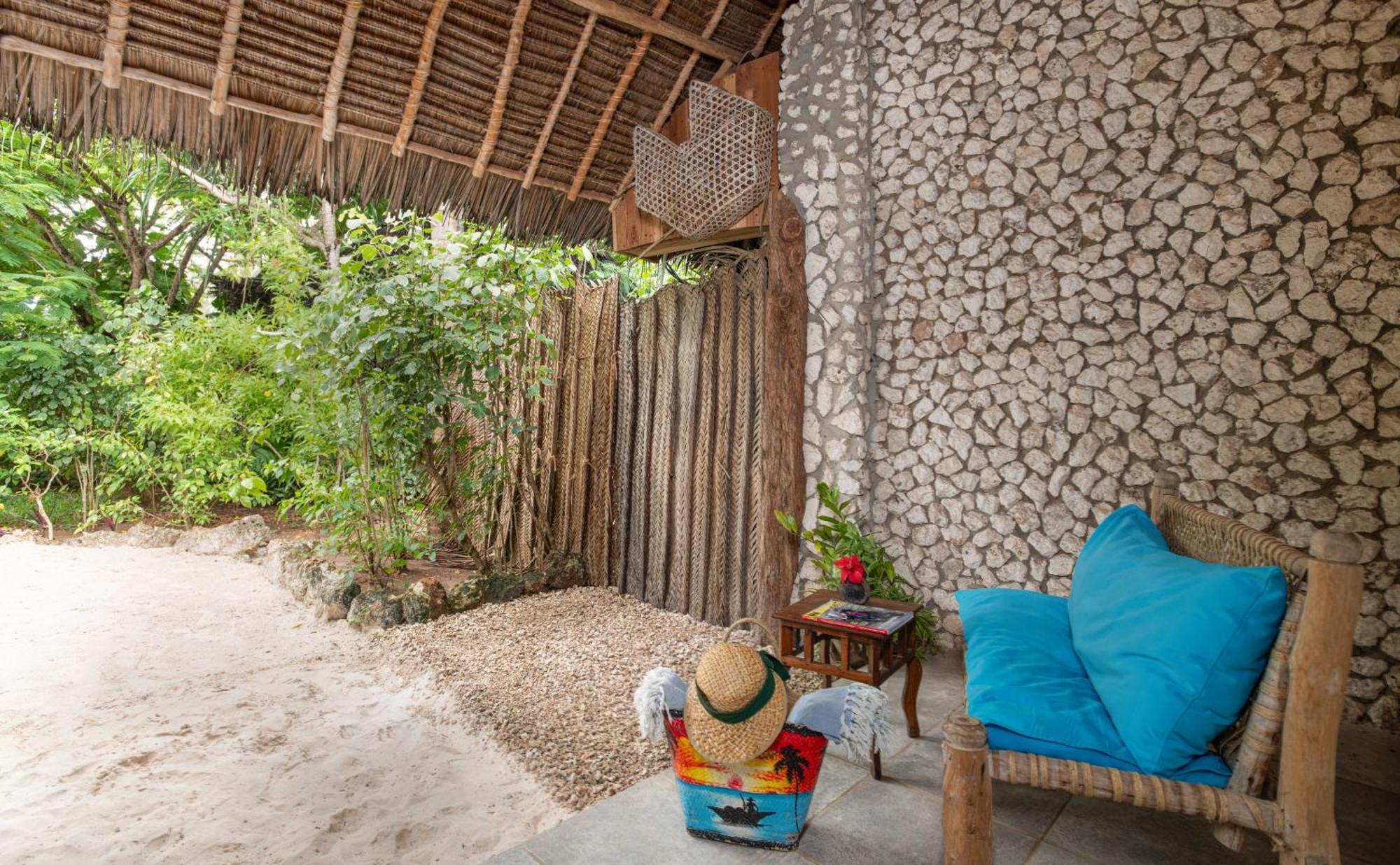 Mvuvi Boutique Resort Kiwengwa  Habitación foto