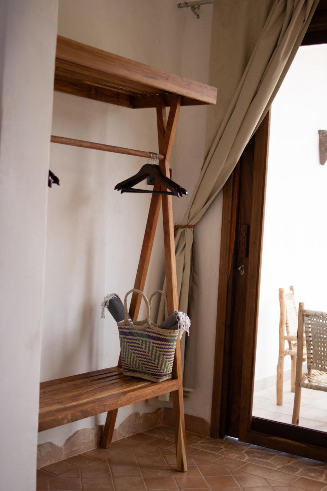 Mvuvi Boutique Resort Kiwengwa  Habitación foto